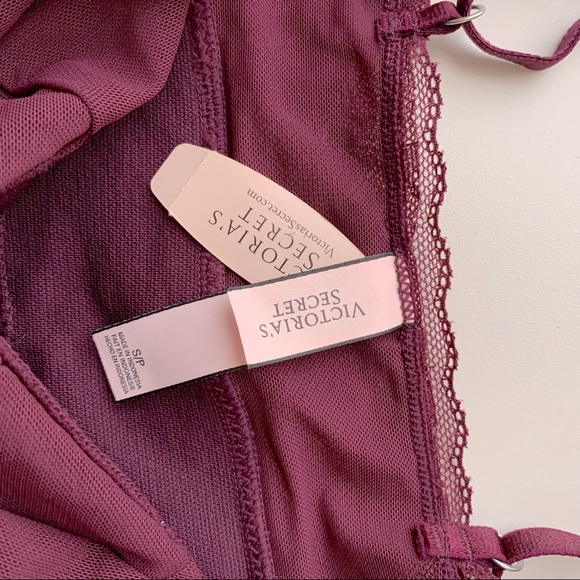 Victoria Secret Burgundy Lace Bralette Size SP - Picture 5 of 6